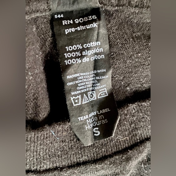 District Chuy’s 2018 Green Chile Fest Staff I Believe Unisex Black T-Shirt - Picture 3 of 4